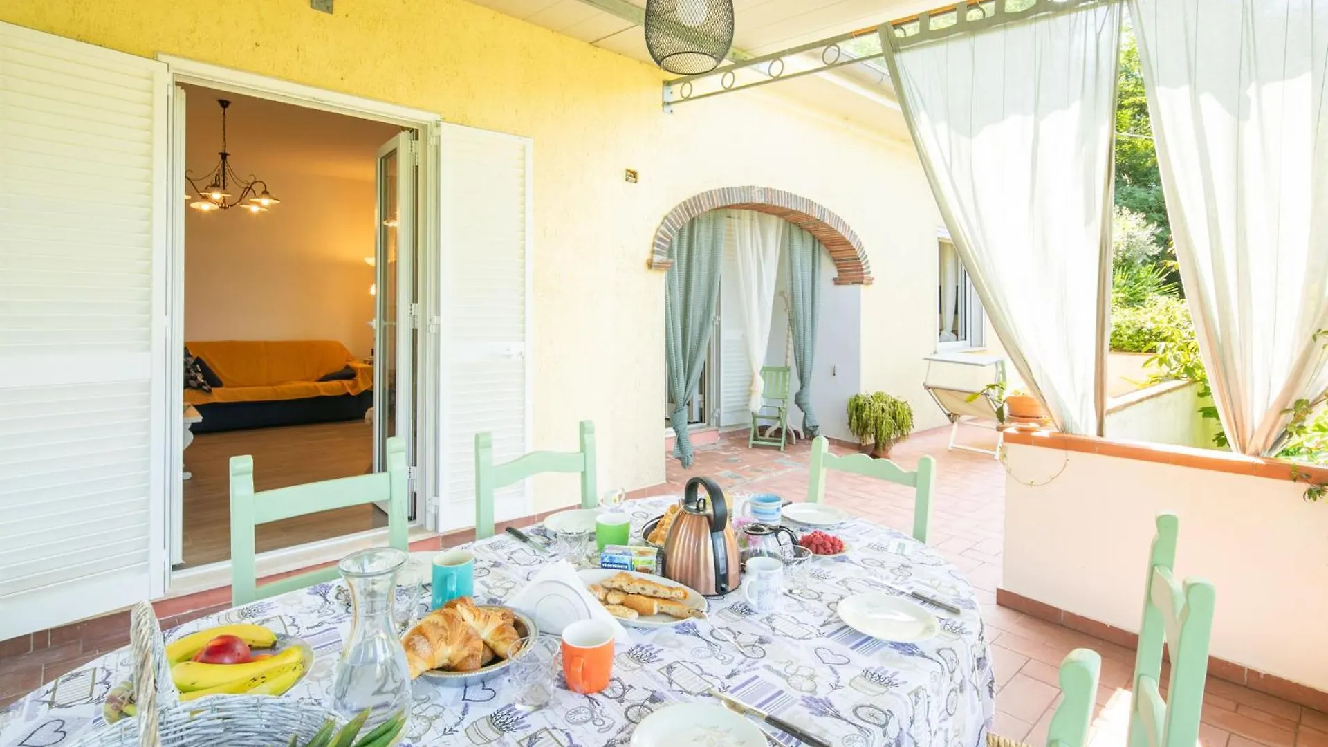 Villa Villino Le Farfalle By Vacavilla Camaiore Italien